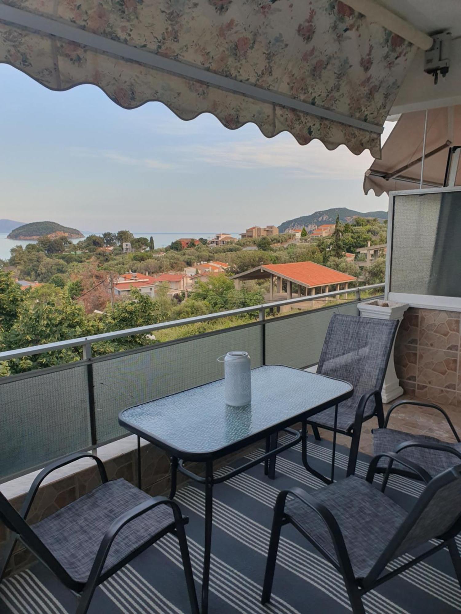 Ferienwohnung Riviera Penthouse PalaiónTsiflíkion Exterior foto
